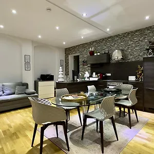 Apartment Beefree Loft L Beletage Im Stadtpalais I Whirlpool I Metro, Nürnberg
